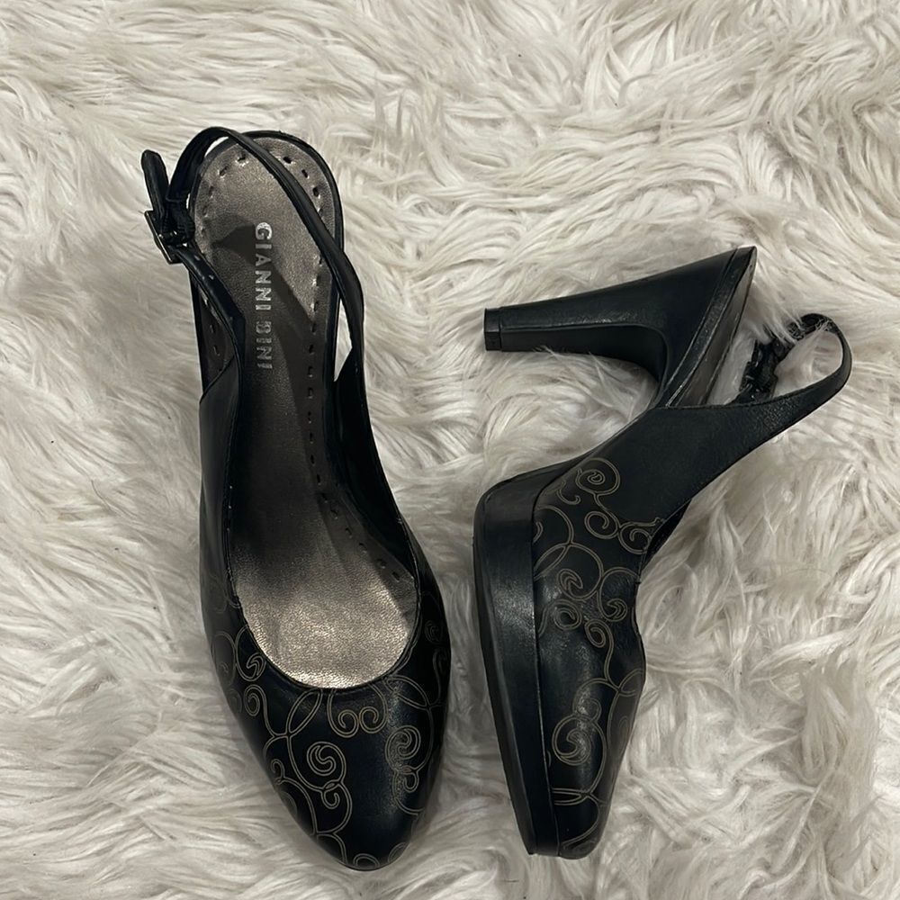 Gianni Bini Marlena Black Swirl Print Leather Slingback Heels Sz 9